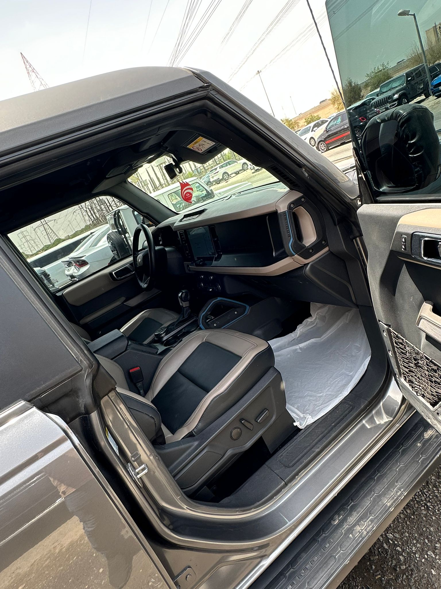 Ford | فورد برونكو وايلد تراك V6 صورة 3